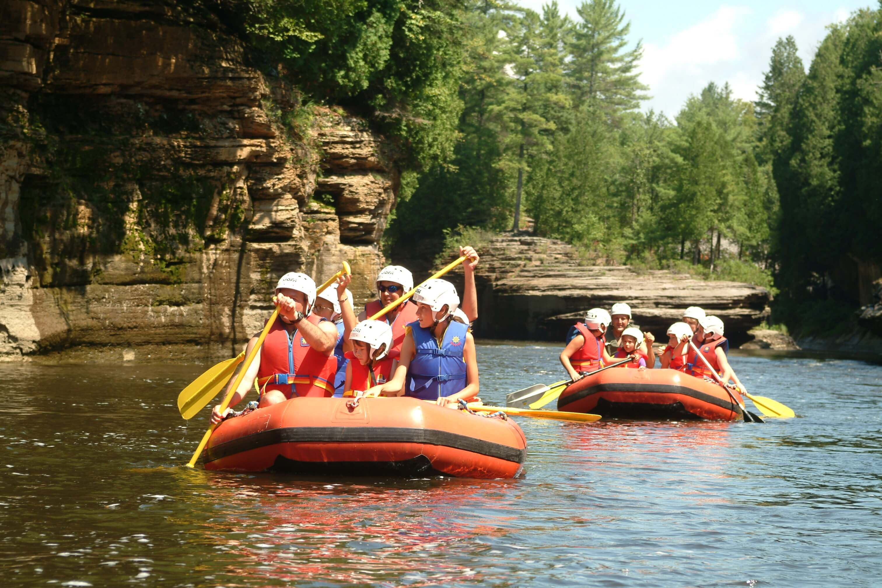 Rafting familial pour 5 personnes - Les excursions de l'Ouest