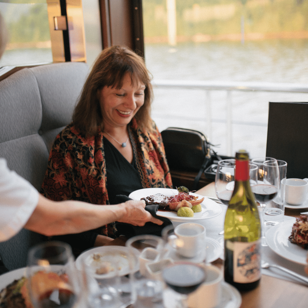 Croisière repas romantique pour 2 personnes - Escapades Memphrémagog