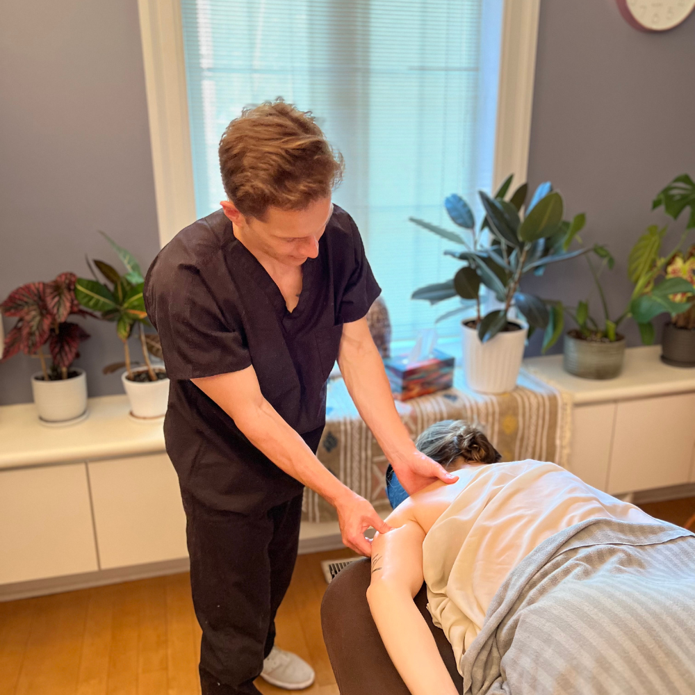 Massage avec aromathérapie pour 1 personne - Yolo Spa