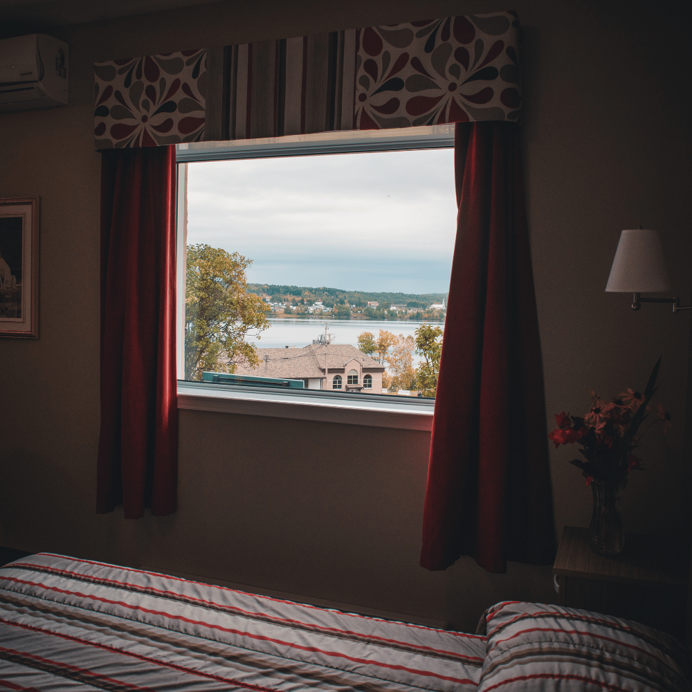Stay and breakfast for 2 people - Ermitage Saint-Antoine