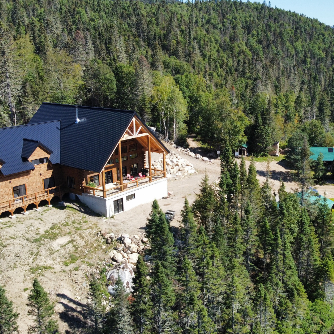 Magical All-Inclusive Stay for 2 people – Domaine Lac Brouillard