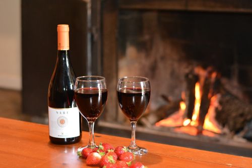 Forfait Nuitée, souper, déjeuner et massage pour 2 personnes - Auberge Alpine Inn disponible dans la catégorie Séjour - Coffrets Prestige - 1