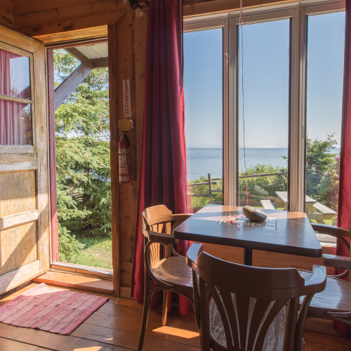 Package Overnight stay in a cottage for 2 people - Auberge Griffon Aventure available in Getaway - Coffrets Prestige - 1