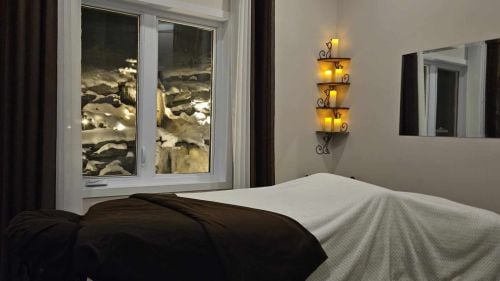 Forfait Massage et huiles essentiels pour 1 personne - Spa Algua Sulis disponible dans la catégorie Wellness - Coffrets Prestige - 1