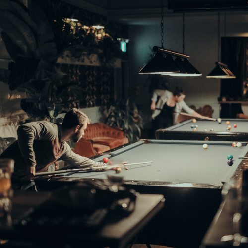 Forfait Billard et cocktails pour 4 personnes - Madame Bovary disponible dans la catégorie Activity - Coffrets Prestige - 1