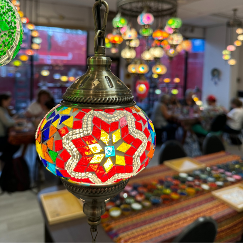 Forfait Atelier de fabrication (3h) pour 3 personnes - Mosaic Art Studio disponible dans la catégorie Activity - Coffrets Prestige - 1
