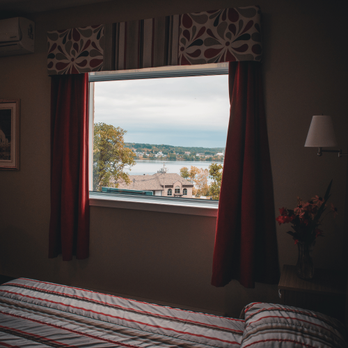 Package Stay and breakfast for 2 people - Ermitage Saint-Antoine available in Getaway - Coffrets Prestige - 1