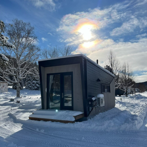 Forfait Deux nuits pour 2 personnes - Camping Sainte-Véronique disponible dans la catégorie Getaway - Coffrets Prestige - 1