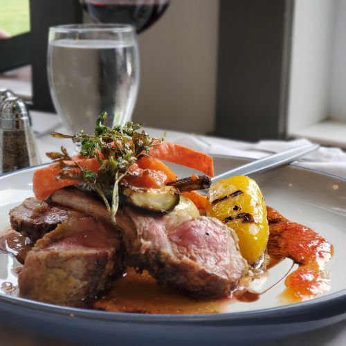 Package 3-course menu with a glass of sparkling wine - Le Sainte-Hélène Auberge & Spa Nordique available in Gastronomy - Coffrets Prestige - 1