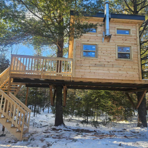 Forfait 2 Nuits dans les arbres pour 2 personnes - Chez Mel & Nico Camping Insolite disponible dans la catégorie Getaway - Coffrets Prestige - 1