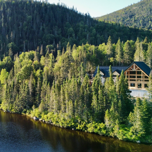 Package Boreal Escape Night Stay for 2 people - Domaine Lac Brouillard available in Getaway - Coffrets Prestige - 1