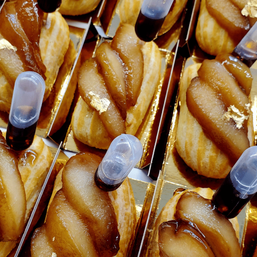 Package A choice of 4 Éclairs for 2 people - Pâtisserie Mont Éclair available in Dining - Coffrets Prestige - 1