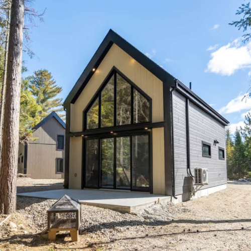 Forfait Nuitée dans le chalet 3 Chute-à-Bull St-Côme pour 2 personnes - Chalets Galaxia disponible dans la catégorie Getaway - Coffrets Prestige - 1