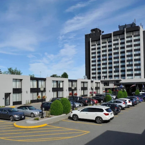 Credit for online booking platform - Travelodge Convention Centre By Wyndham Quebec
